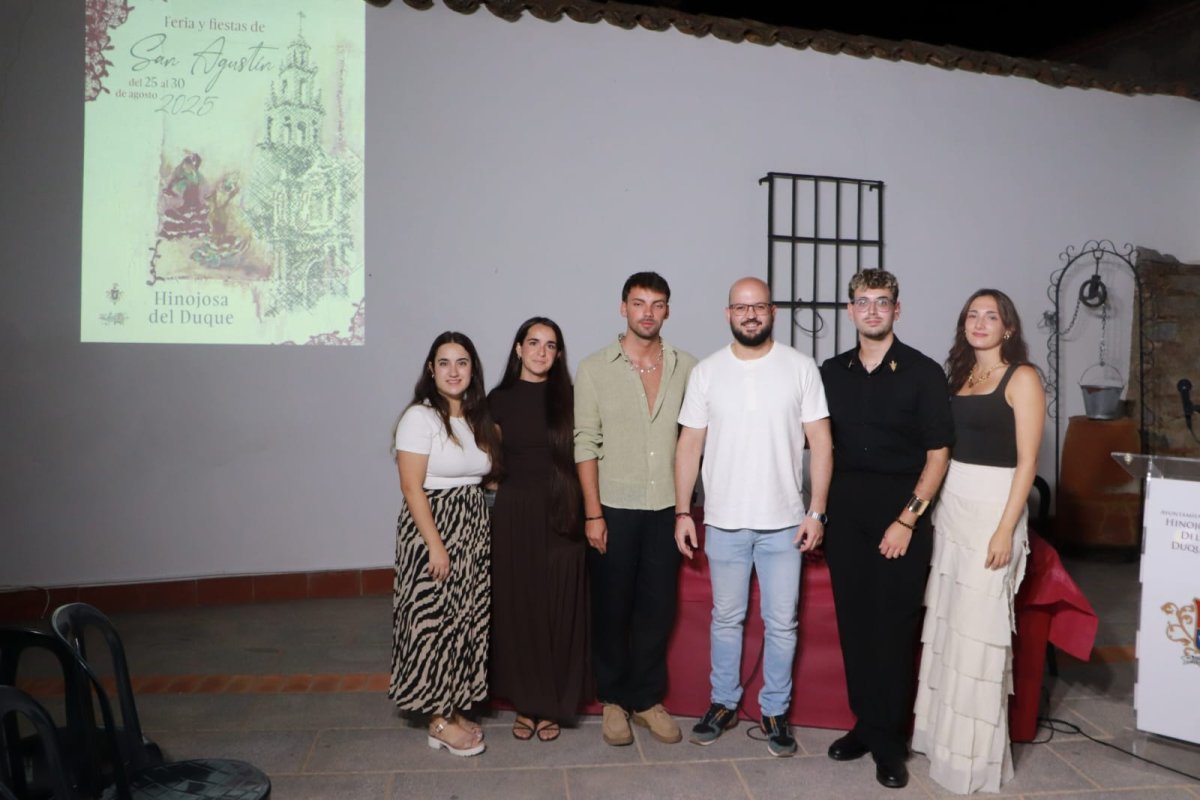 El Patio del Museo Etnológico acoge hoy una Exposición &#8211; Conferencia con los autores de los carteles presentados al Concurso de la Feria de San Agustín 2025.