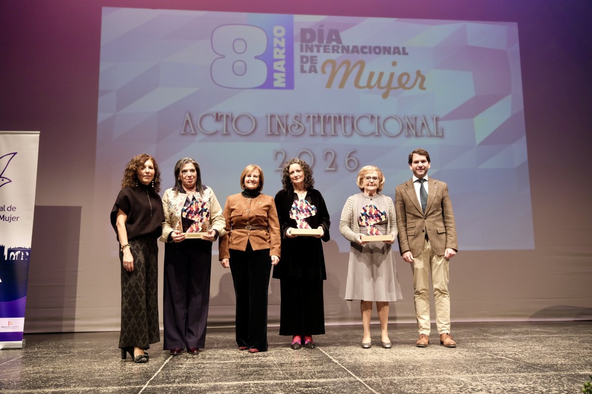 Cabra homenajea a Carmen Mangas, Carmen Pérez y Rafi Alguacil como "Mujeres del Año 2026"