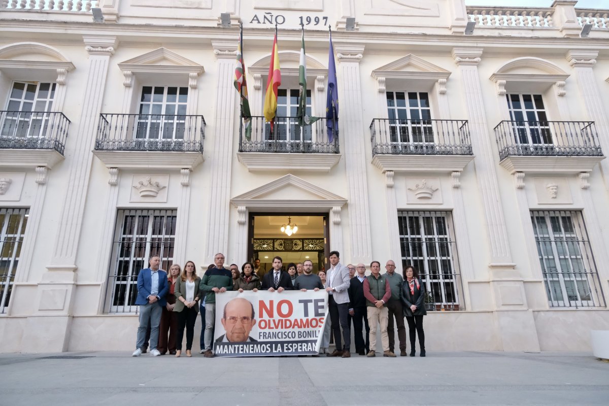 Cabra adjudica a Grupo Paprec el servicio de limpieza por 2,2 M€/año y diez años