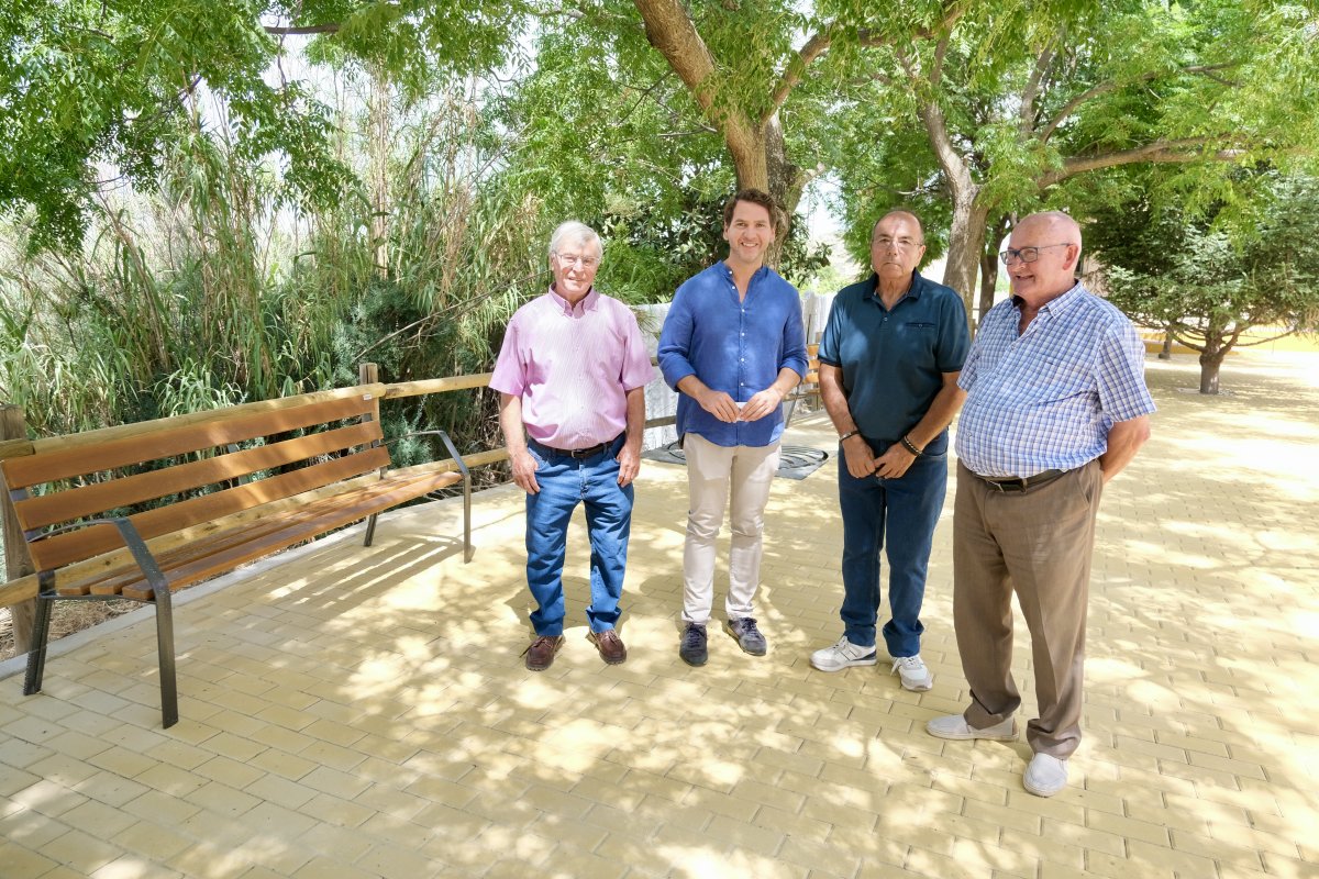 Entorno del Centro Cívico Blas Infante renovado por 45.000€ para mejorar accesibilidad
