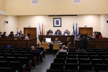 imagen de Lucena adjudica a Arquisocial el servicio de ayuda a domicilio por 16,63 €/hora