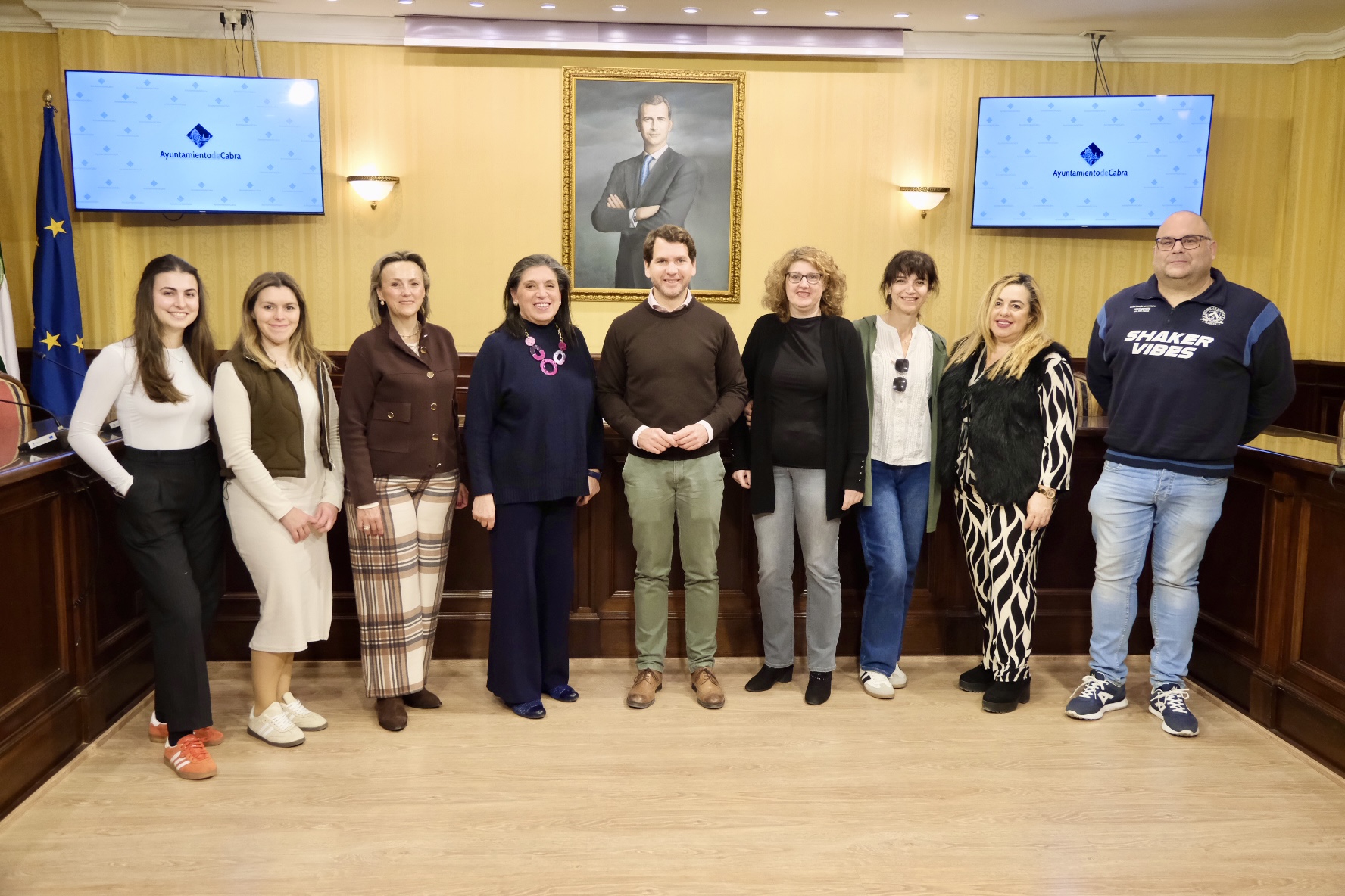 Cabra cede cuatro años de local gratuito a la Asociación de Alzhéimer