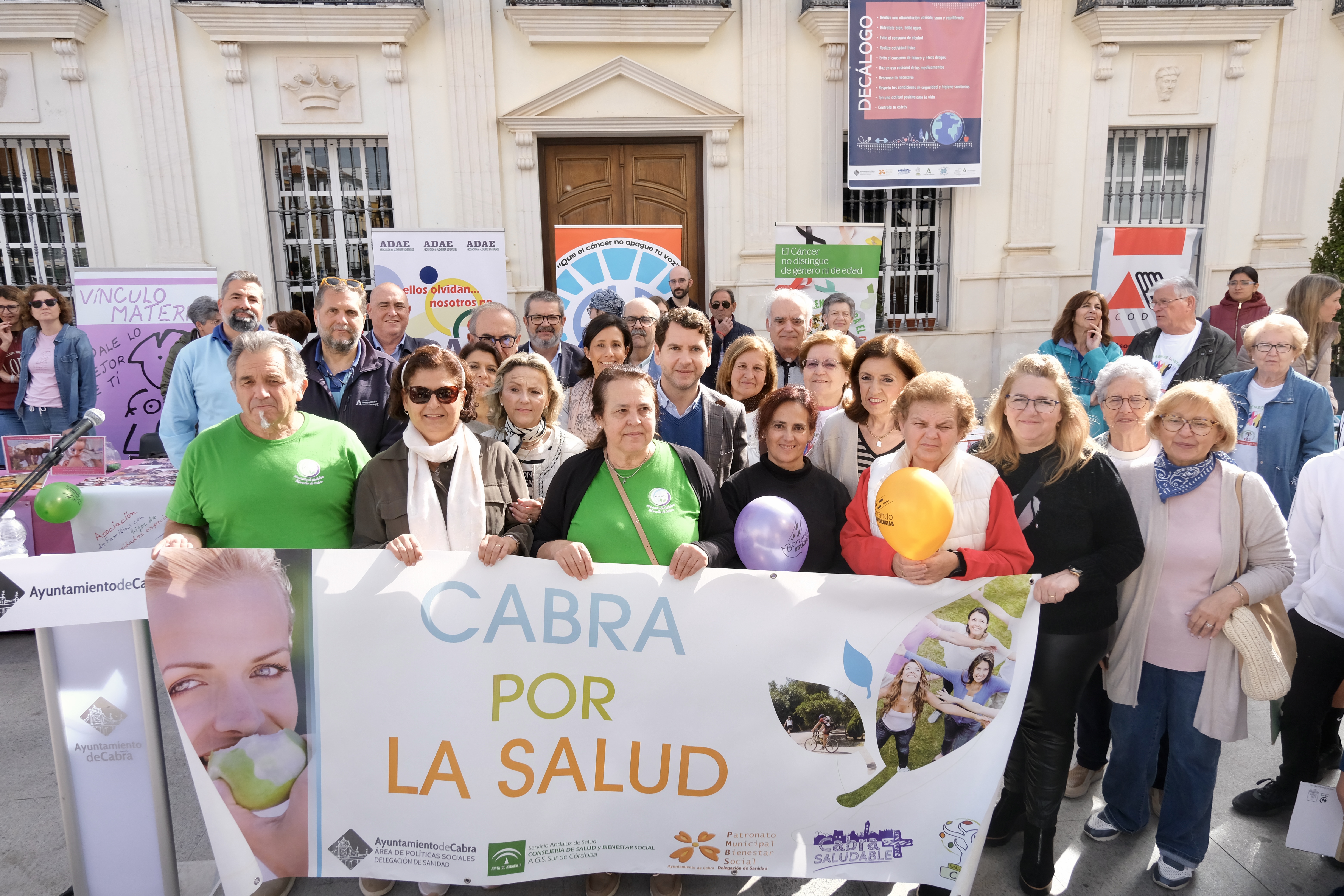 Centenares de escolares clausuran la Semana de la Salud 2026 en Cabra con marcha y actividades