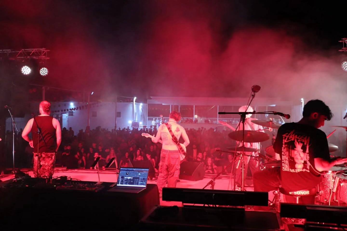 ESCENARIO TRIBUTO JAMÓN ROCK